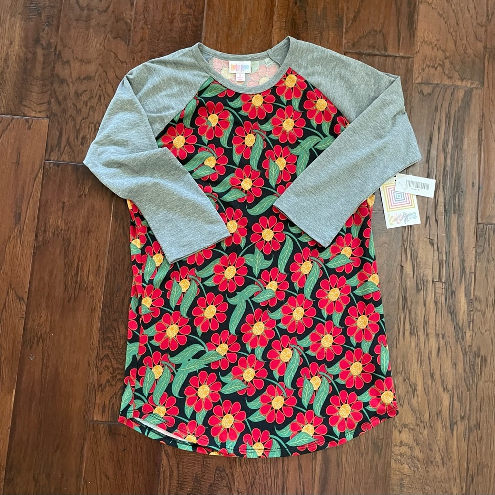 NWT LuLaRoe Randy Top Size S